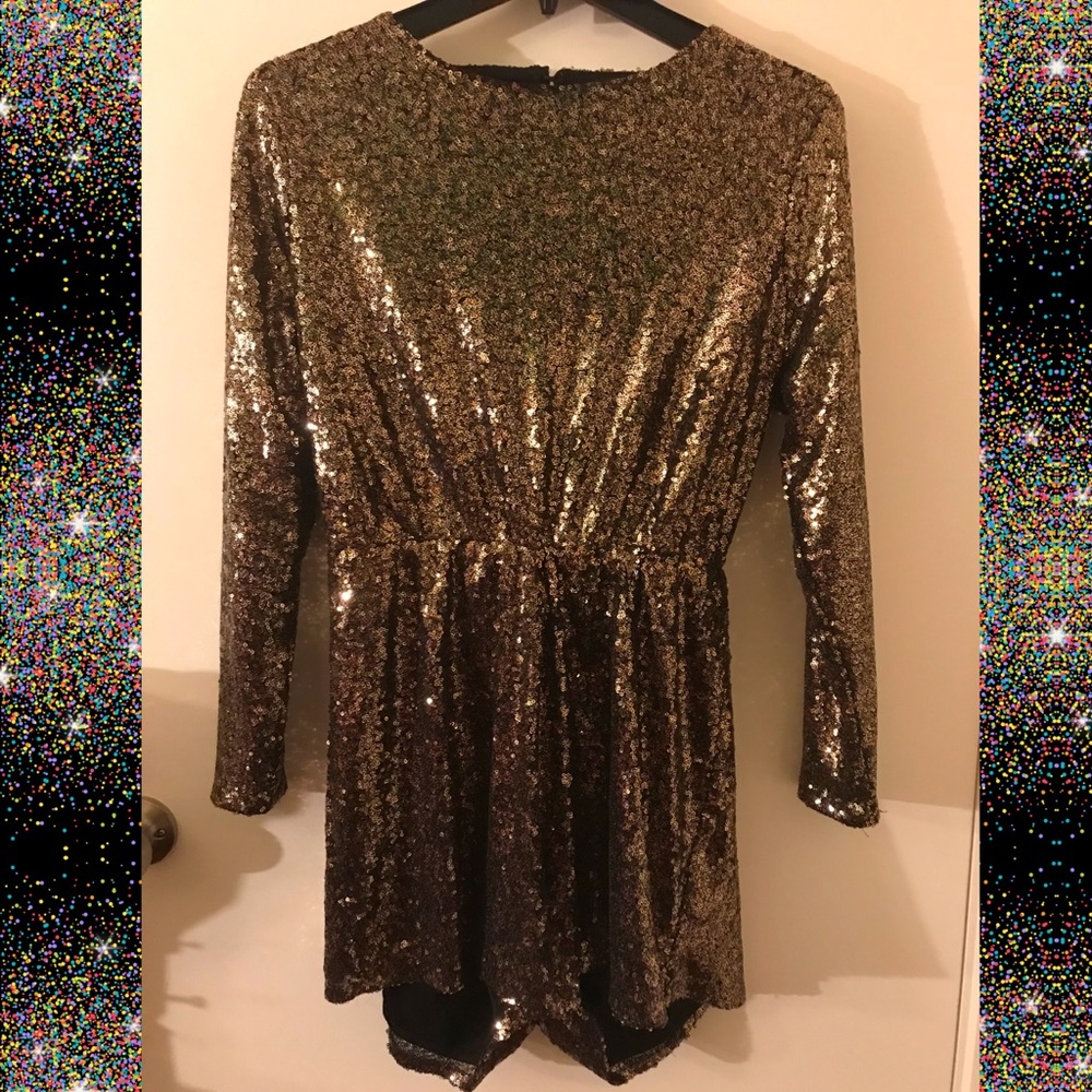 NWT Gold Sequin Romper Jumpsuit Open Back